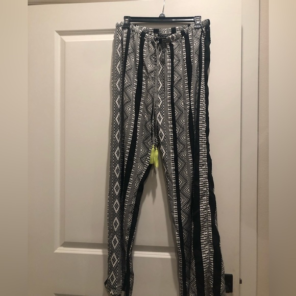 CLUB Z COLLECTION NWT Drawstring Pants size-XL black/ white - Picture 1 of 8